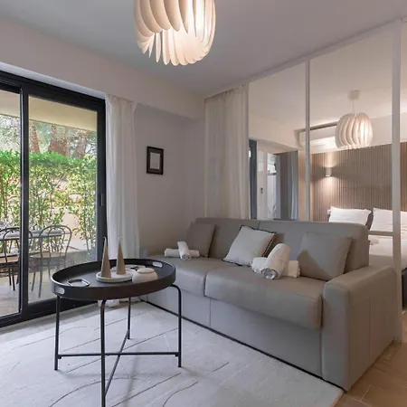 Le Majorelle De Design Avec Externe